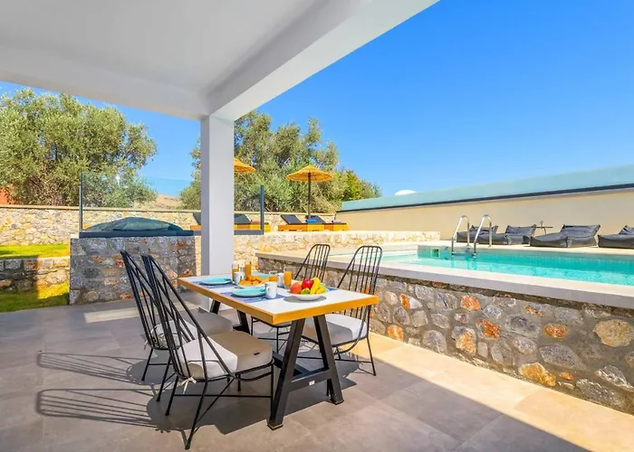 Villa Lambis Harmonia